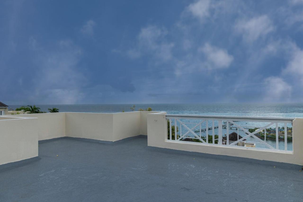 Pampered In Paradise Near Ian Fleming Airport Ocj Ocho Rios Eksteriør bilde